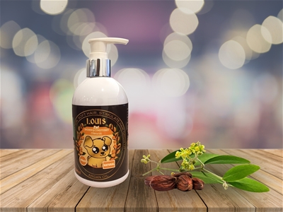 SỮA TẮM KHỬ MÙI HÔI CHO THÚ CƯNG CÁC SEN KHÔNG THỂ BỎ QUA 